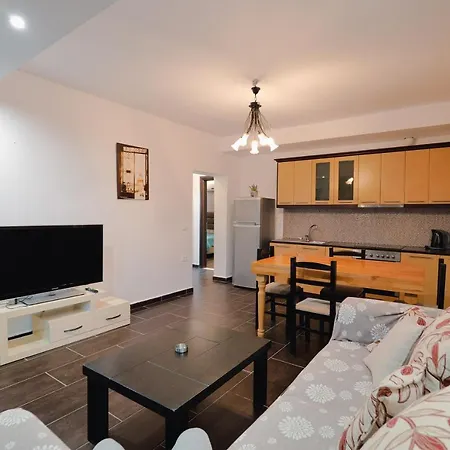 Casa Del Mar Apartment