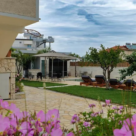 Casa Del Mar * Ксамил